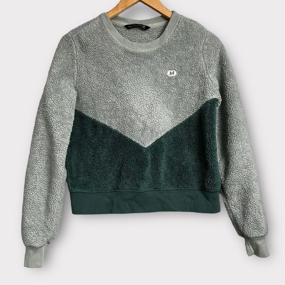 Abercrombie & Fitch Green Fuzzy Fleece Pullover